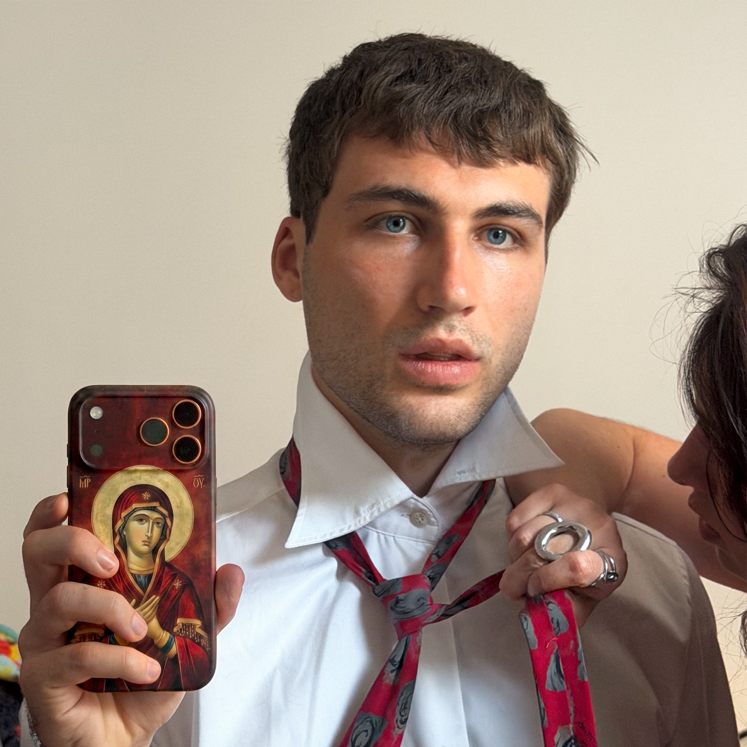 Nikola « peut-être! » – nouveau single
